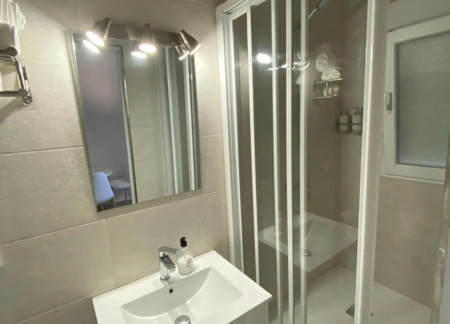 Apartment Alojamiento Canaima Malaga